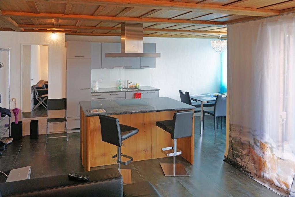 Switzerland Iseltwald Apartment Luaran gambar